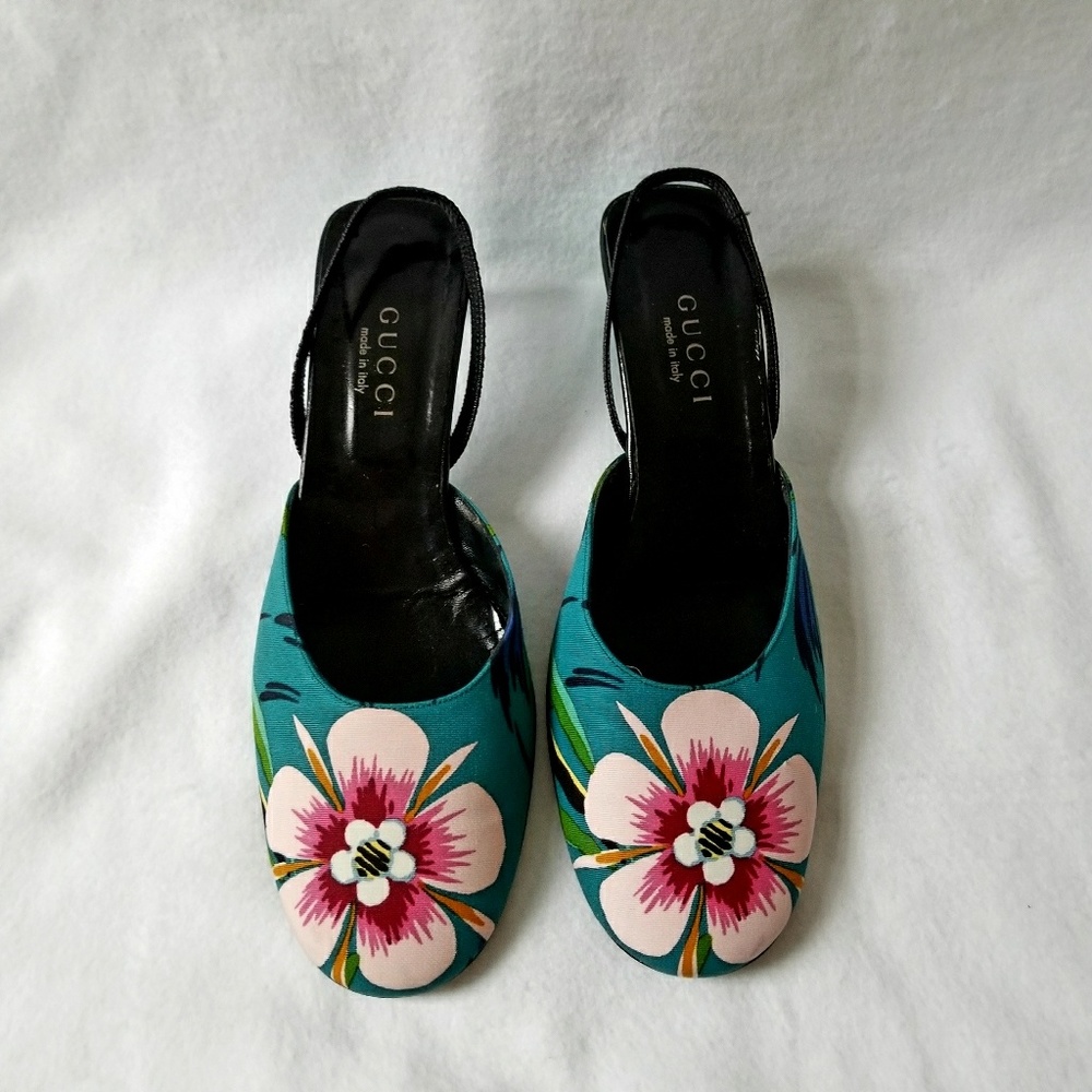 Gucci VTG Turquoise Pink Floral Slingback 39 1/2 B